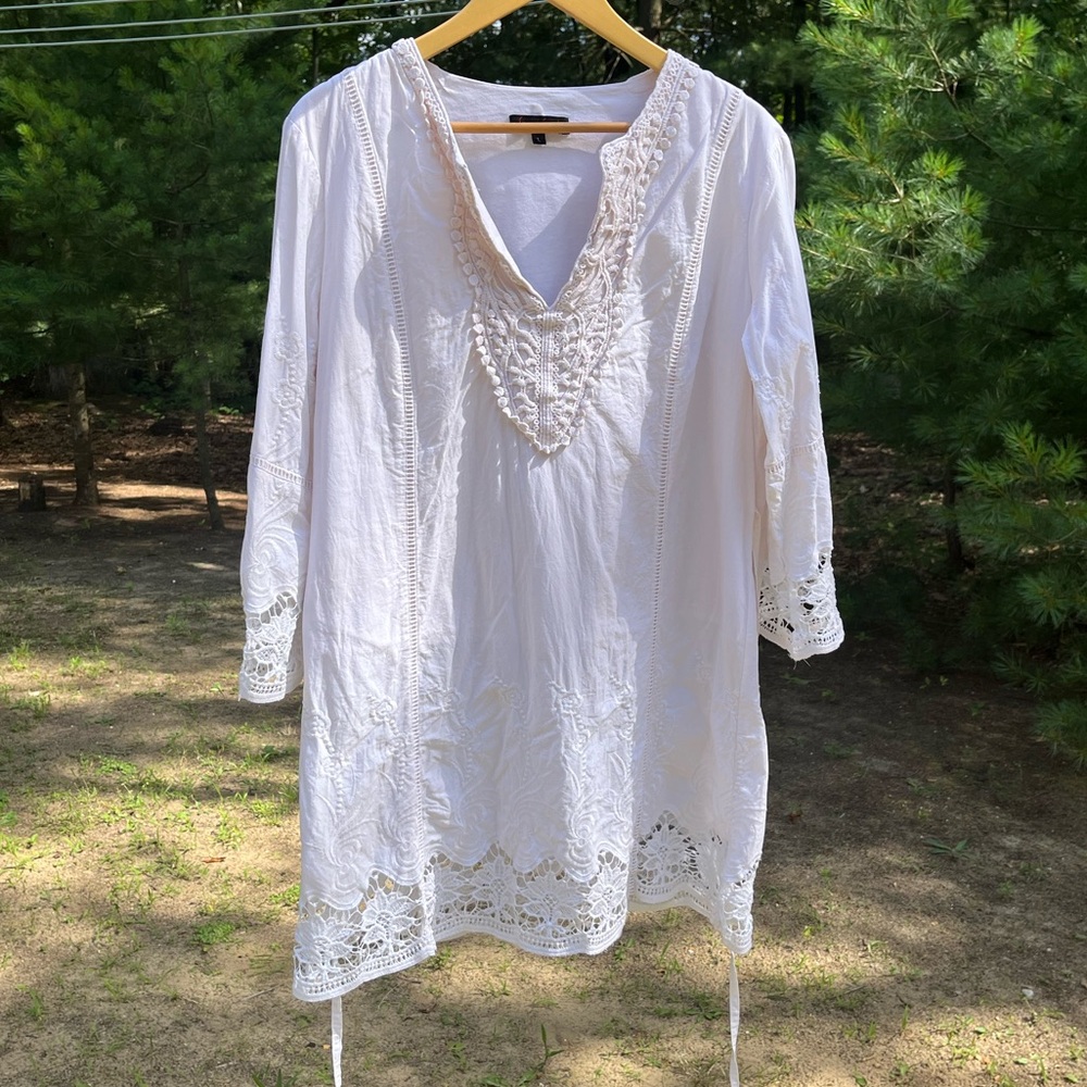 Sand Studio Cotton Tunic Top Crochet Lace Trim Boho Vacation Resort Beachy